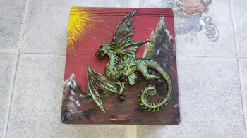 Шкатулка дракон на готовой форме